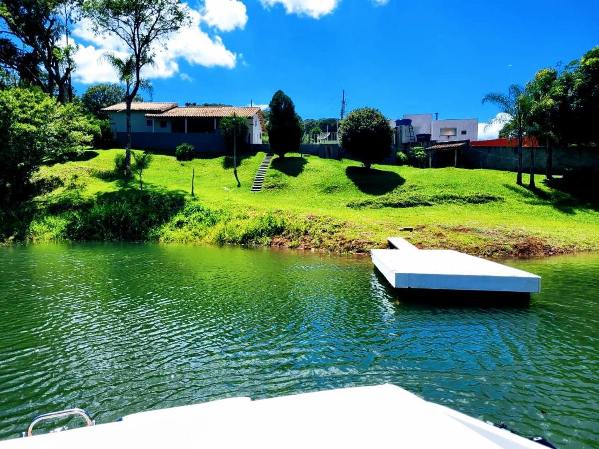 Chacara Gazotti Beira Lago Capitólio 外观 照片